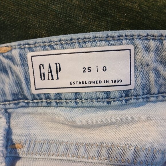 GAP Women;s Lightweight Maxi Denim Skirt - Picture 7 of 8